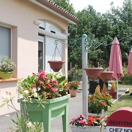 La Garona Oda ve Kahvaltı Saint-Nicolas-de-la-Grave