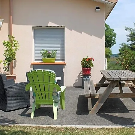 La Garona Bed & Breakfast 3*